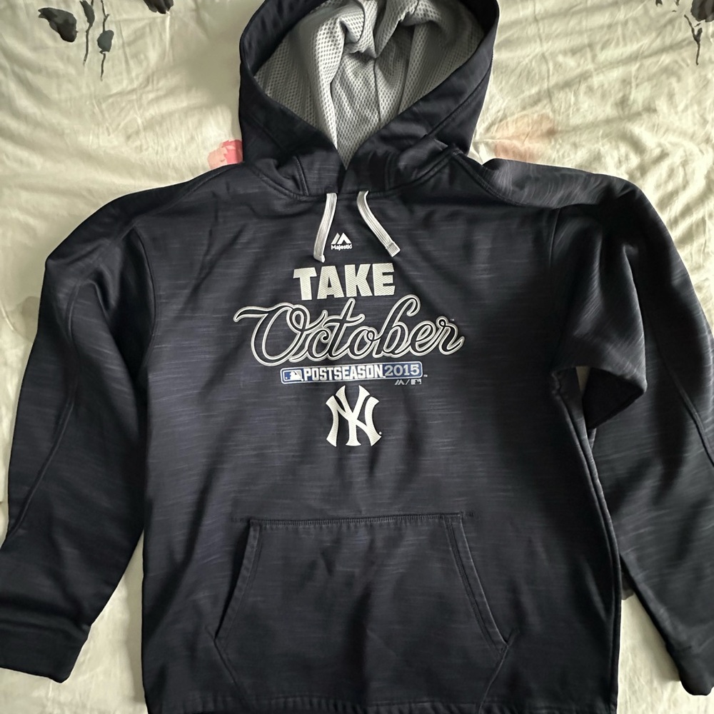 Majestic Mens New York Yankees 2015 Postseason Hoodie